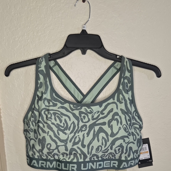 Under Armour Other - Under Armour Green Sports Bra Intimates & Sleepwear